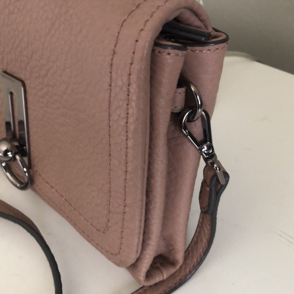 Vince Camuto Leather Crossbady bag - Picture 4 of 10